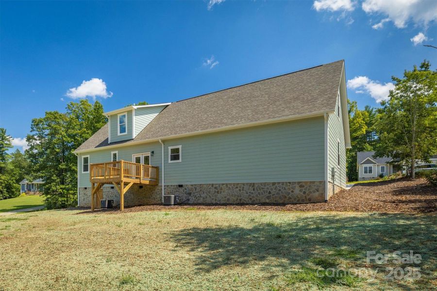 Front exterior of a new home in , Morganton, NC, highlighting curb appeal (Image 21).