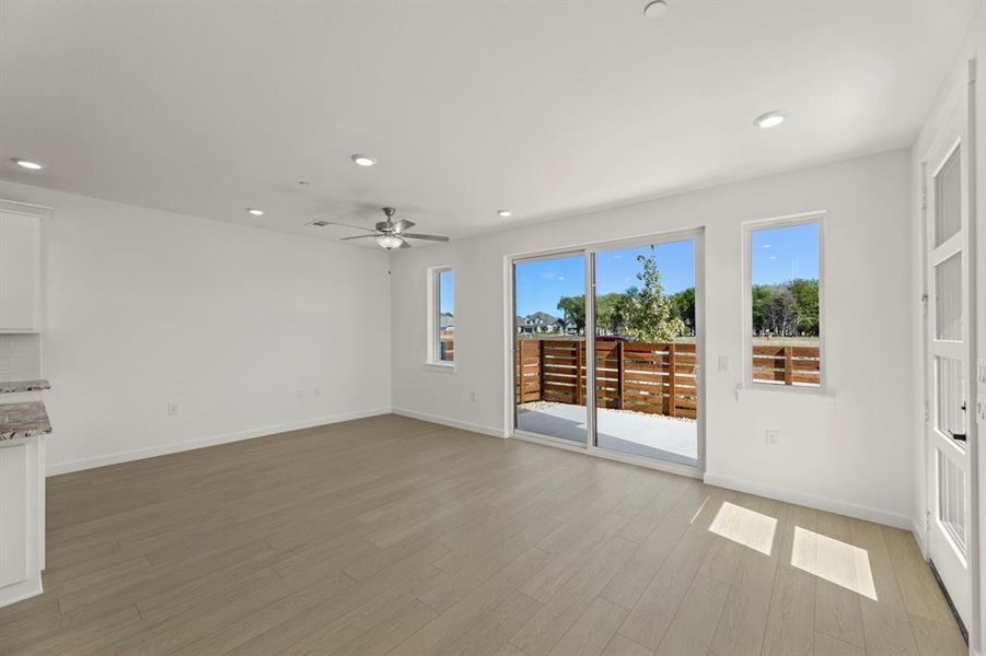 1827 Azalea_2282_Cypress II_2ND Bath