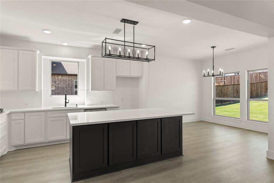 11. 968 Gold Finch - Kitchen (2) 11. 968 Gold Finch - Kitchen (2)