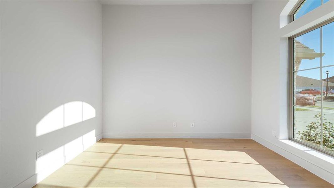 Spacious, unfurnished interior of a new home in , Lavon (Image 16). Spacious, unfurnished interior of a new home in , Lavon (Image 16).