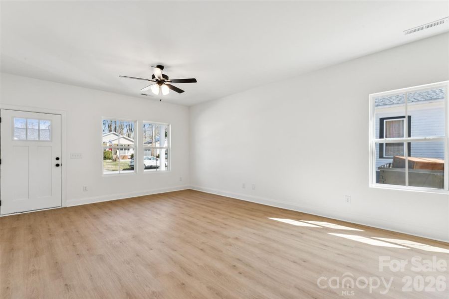 Spacious, unfurnished interior of a new home in , Rock Hill (Image 21).