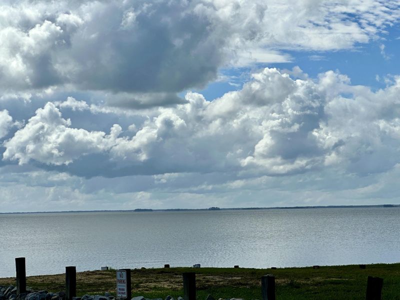 Image 17 of a home in .