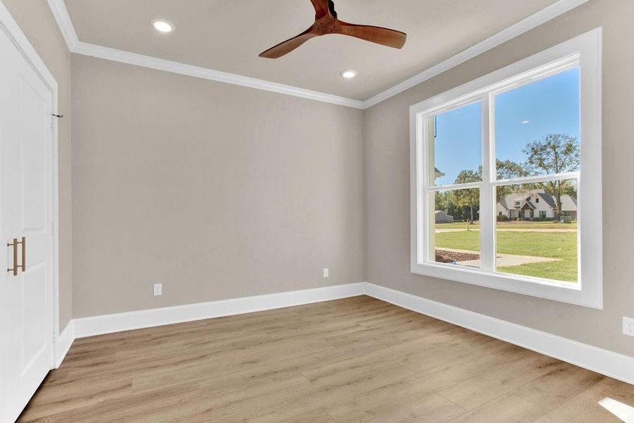Spacious, unfurnished interior of a new home in , Tyler (Image 27).