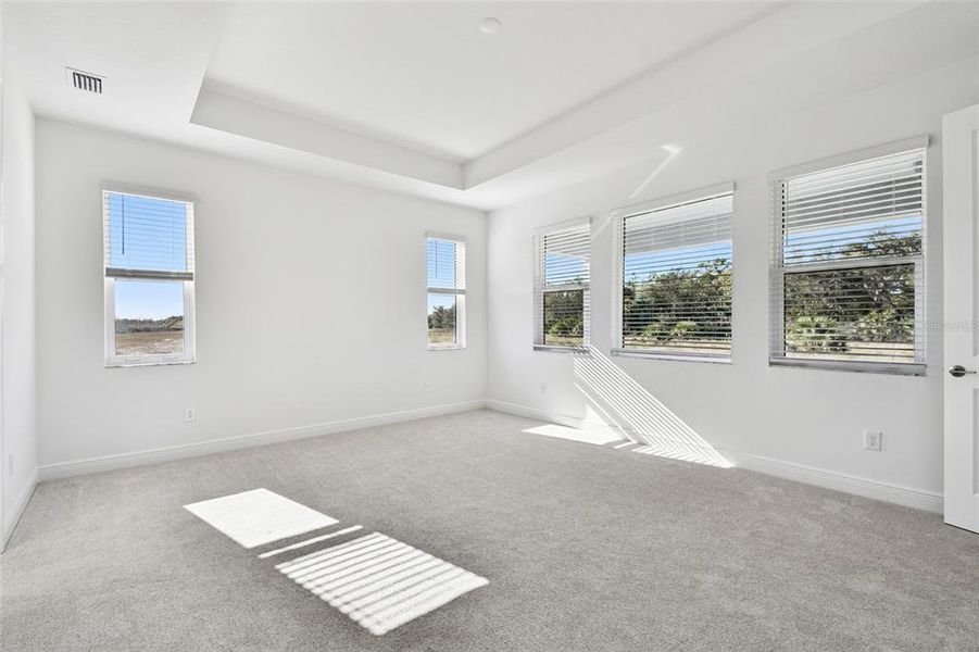 Spacious, unfurnished interior of a new home in Creeks Edge at Twin Rivers, Parrish (Image 23). Spacious, unfurnished interior of a new home in Creeks Edge at Twin Rivers, Parrish (Image 23).