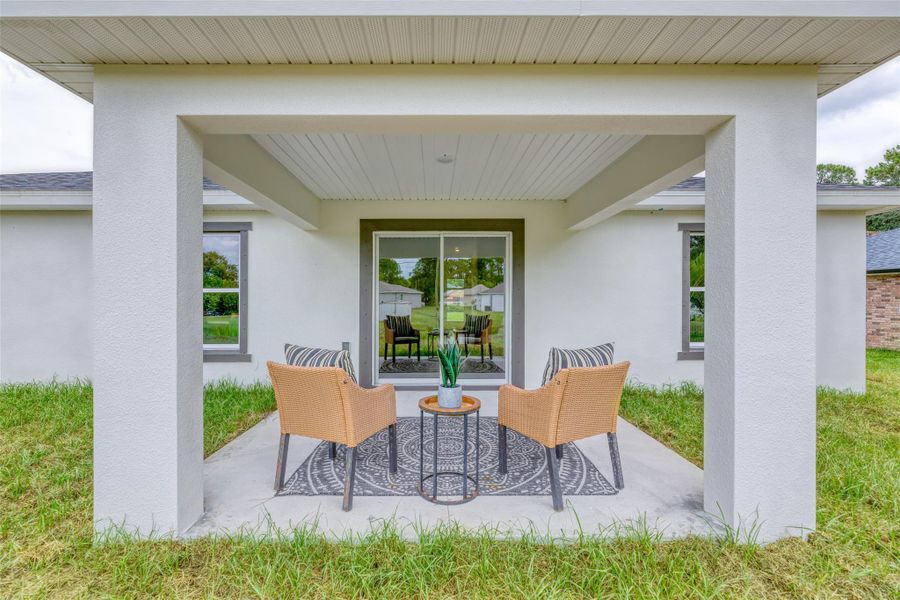Exterior details and patio area of a home in , Palm Bay (Image 29).