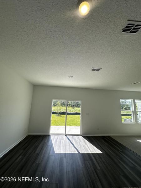 Spacious, unfurnished interior of a new home in , Palm Coast (Image 17).