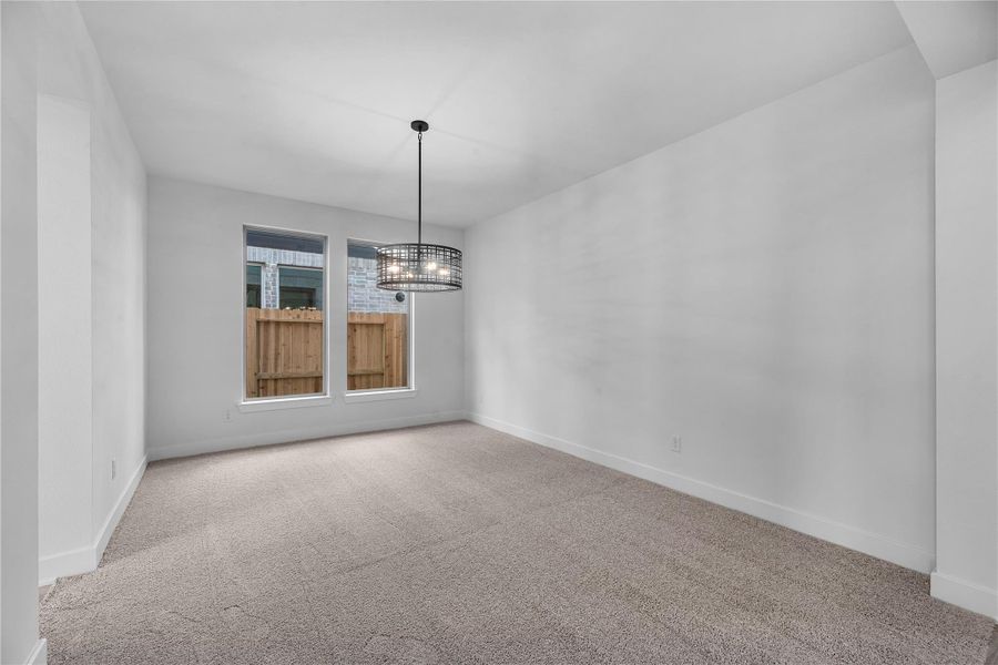 Spacious, unfurnished interior of a new home in Sienna, Missouri City (Image 19).