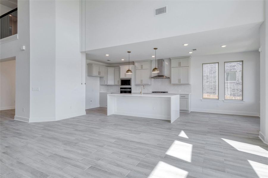 REPRESENTATIVE PHOTO REPRESENTATIVE PHOTO