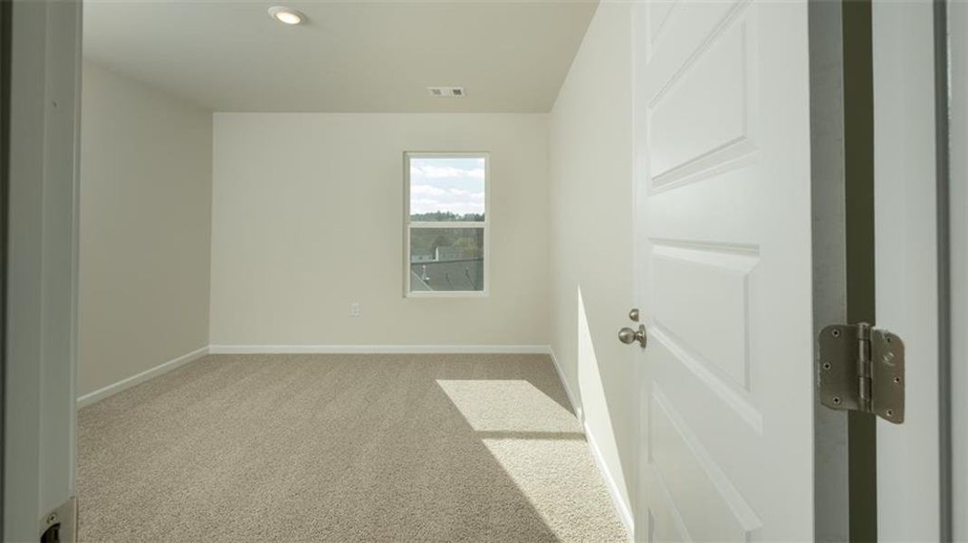 Spacious, unfurnished interior of a new home in Brooks Village, Dacula (Image 27).