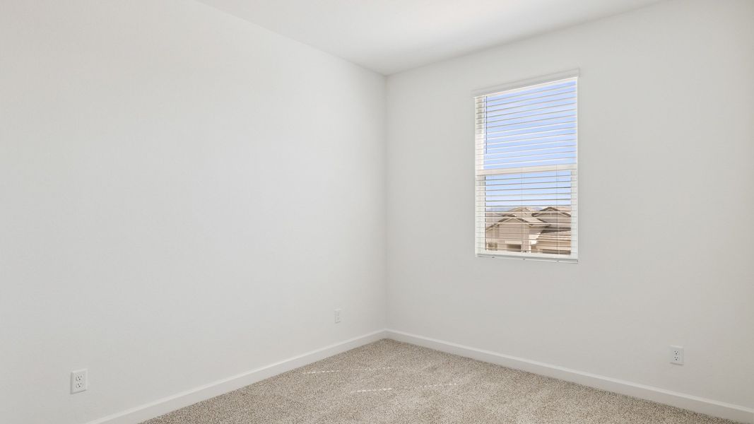 Representative unfurnished interior of a home built from the Apache by D.R. Horton in Zanjero Pass, Glendale (Image 36).