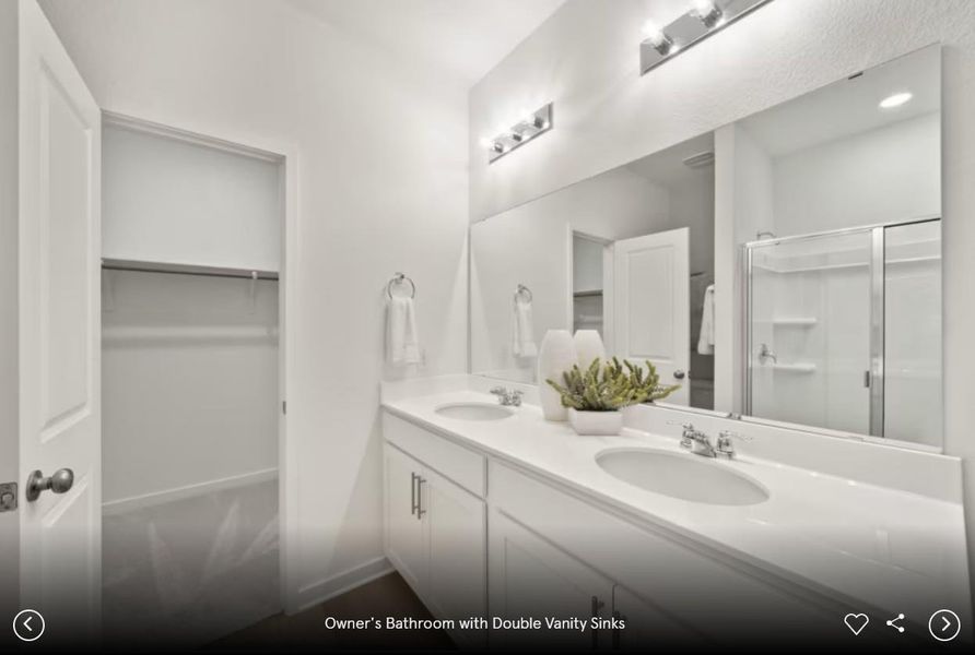 Photo of Centex model home with same floor plan, not of actual home listed. Photo of Centex model home with same floor plan, not of actual home listed.