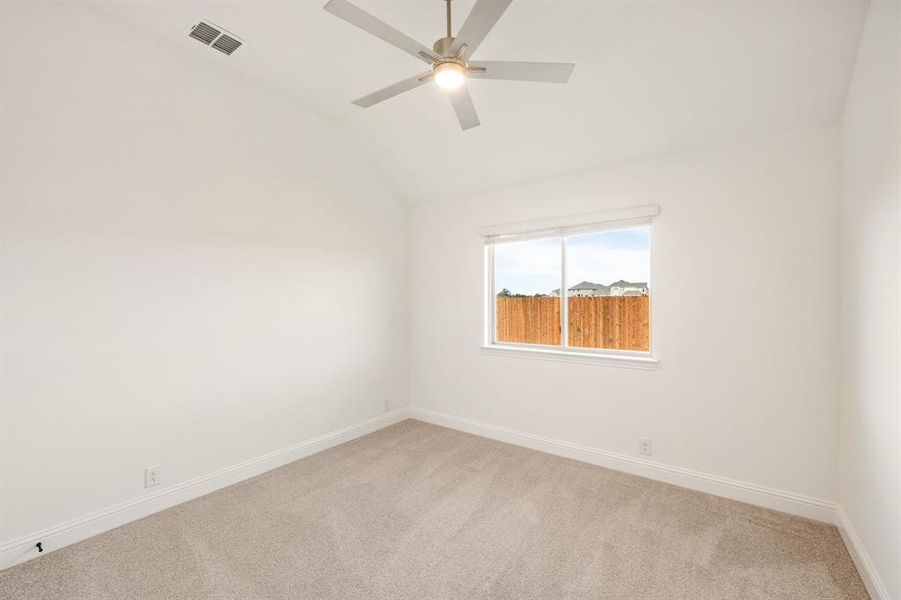 Spacious, unfurnished interior of a new home in El Dorado, Granbury (Image 17). Spacious, unfurnished interior of a new home in El Dorado, Granbury (Image 17).