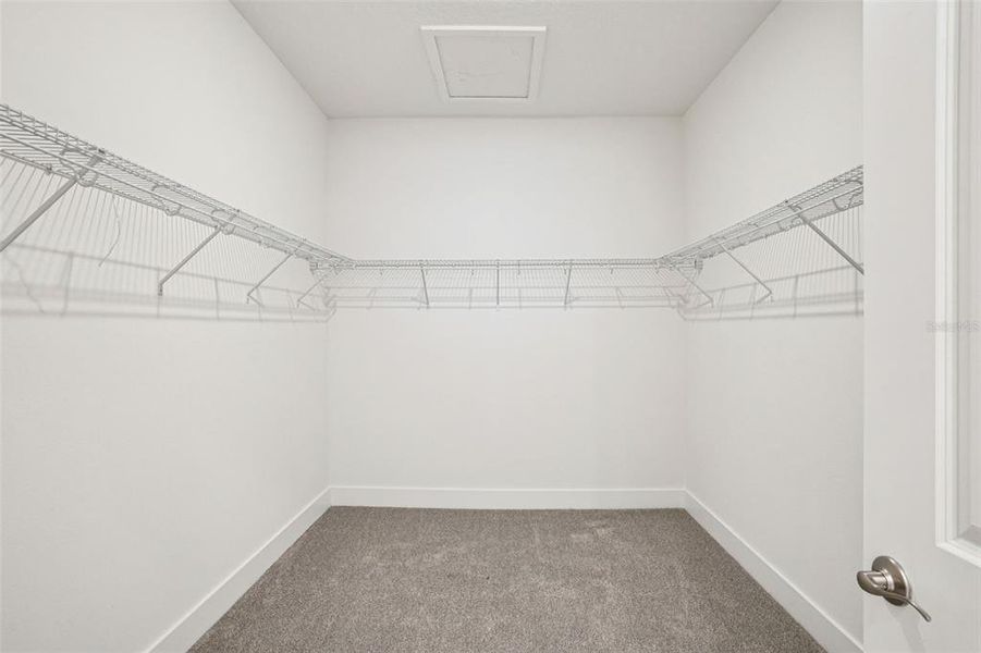 Spacious, unfurnished interior of a new home in Ridgehaven - Signature Series, Ormond Beach (Image 17).