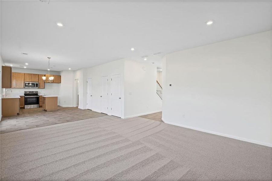 Spacious, unfurnished interior of a new home in Sage Woods, Dallas (Image 26).