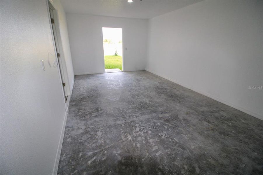 Spacious, unfurnished interior of a new home in , Dunnellon (Image 22). Spacious, unfurnished interior of a new home in , Dunnellon (Image 22).
