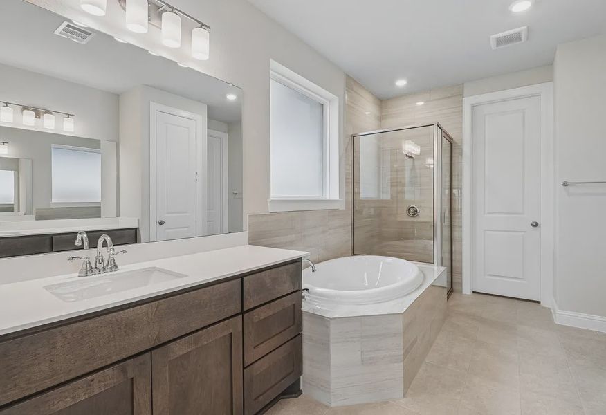 Homesite 1704 Primary Bath - 13 of 21