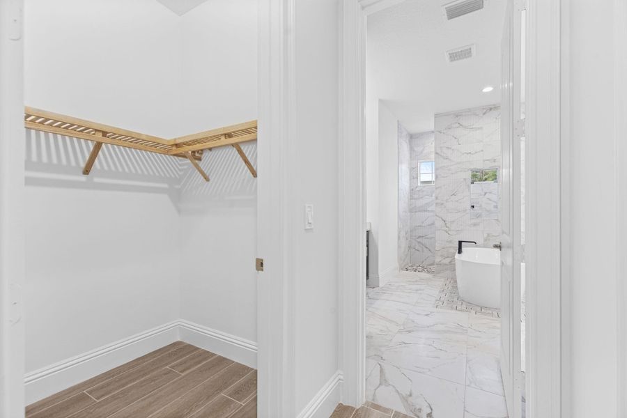 12-web-or-mls-0V8A9863