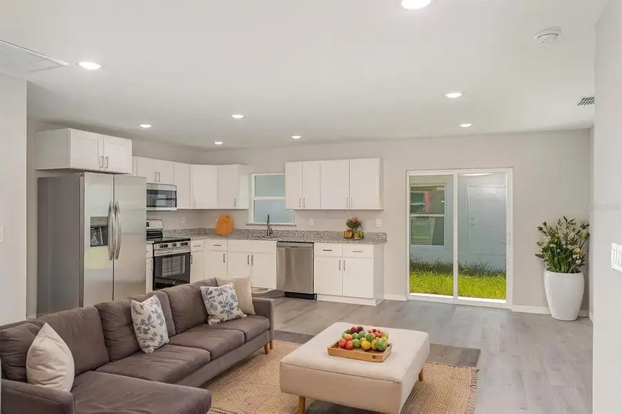 Furnished interior view inside a new home in , Winter Haven (Image 3).