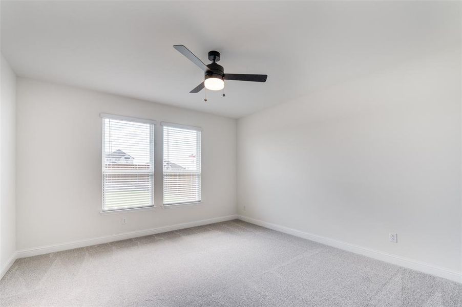 Spacious, unfurnished interior of a new home in Sierra Vista at Kelly Ranch, Aledo (Image 14).