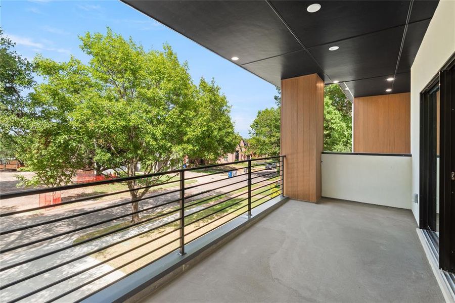 Image 30 of a home in .