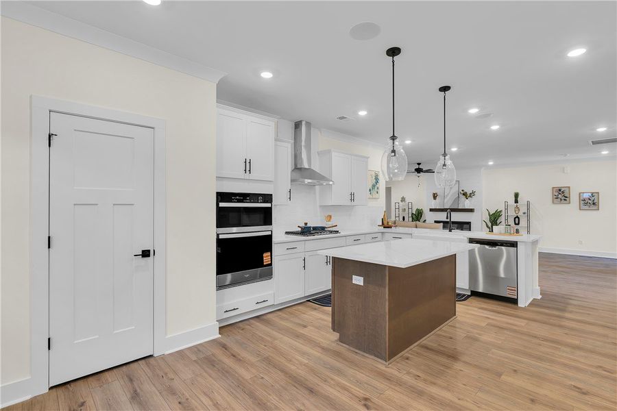 Furnished interior view inside a new home in Edwards Ridge, Central (Image 9).