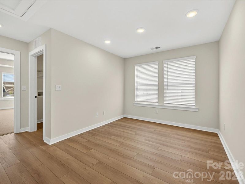 Spacious, unfurnished interior of a new home in Westview Towns, Waxhaw (Image 20).