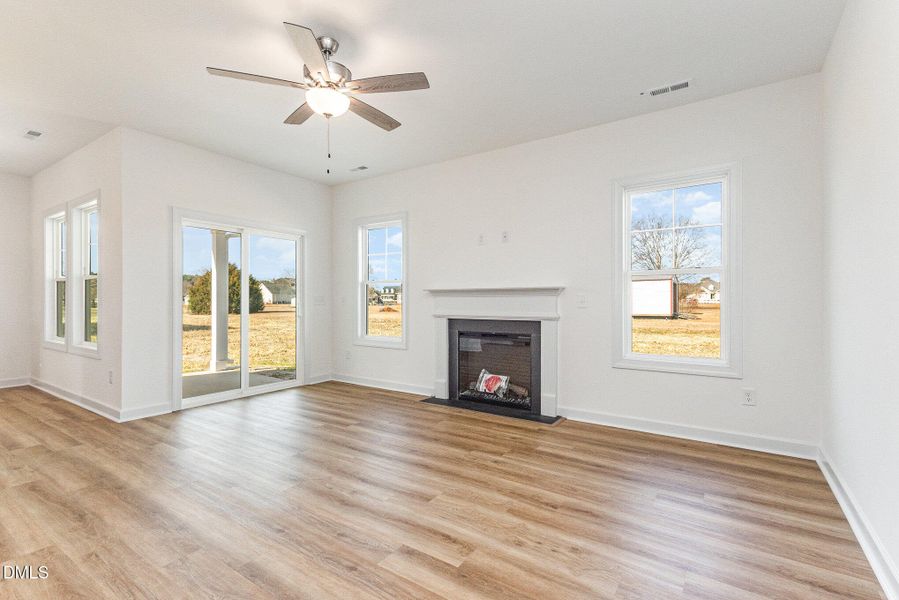 019_kv0a2545-edit_216