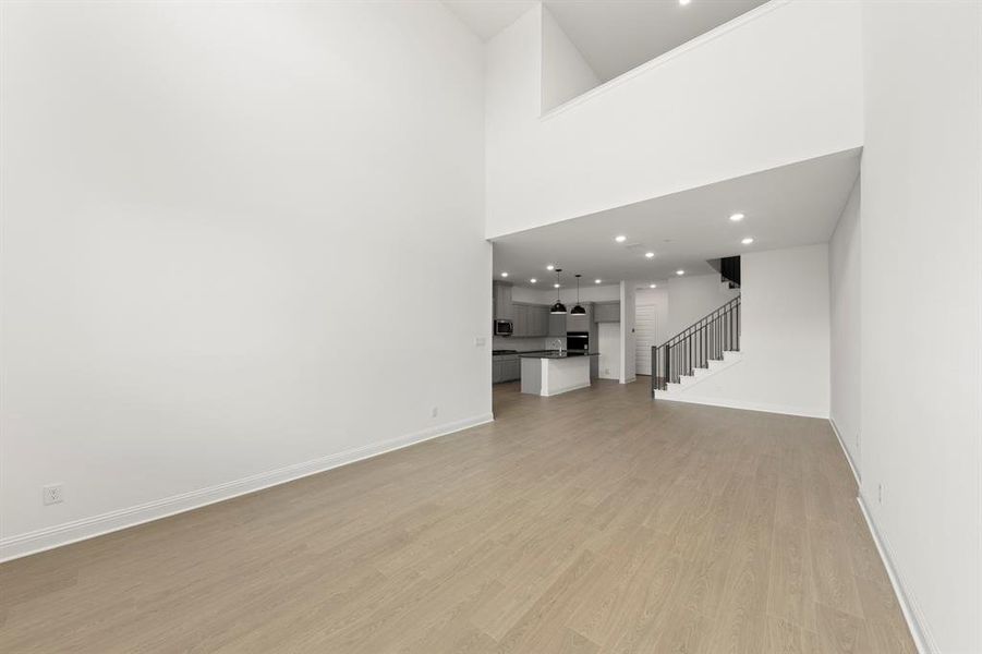 Spacious, unfurnished interior of a new home in Ridgeline Towns, McKinney (Image 23). Spacious, unfurnished interior of a new home in Ridgeline Towns, McKinney (Image 23).