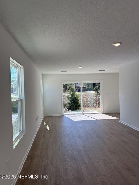 Spacious, unfurnished interior of a new home in Trout River, Jacksonville (Image 21).
