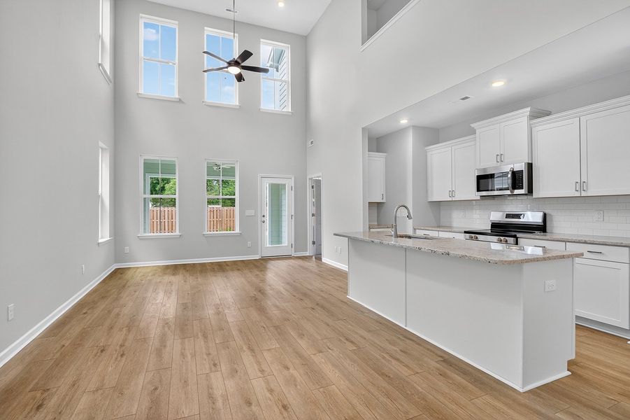 Image 25 of a home in Grand Park. Image 25 of a home in Grand Park.