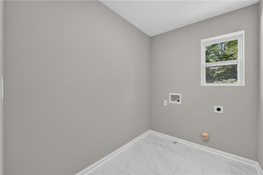 Spacious, unfurnished interior of a new home in , Lithonia (Image 39). Spacious, unfurnished interior of a new home in , Lithonia (Image 39).