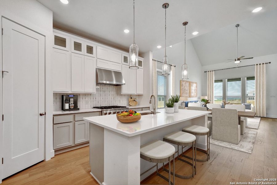 Furnished interior view inside a new home in Homestead, Schertz (Image 7).