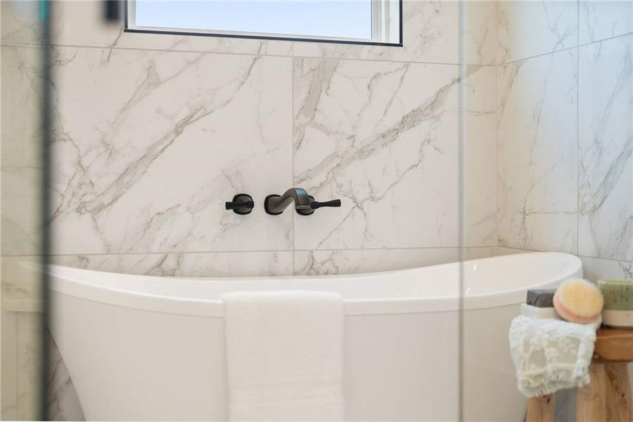 Close-up of interior finishes inside a home in , Clermont (Image 25). Close-up of interior finishes inside a home in , Clermont (Image 25).