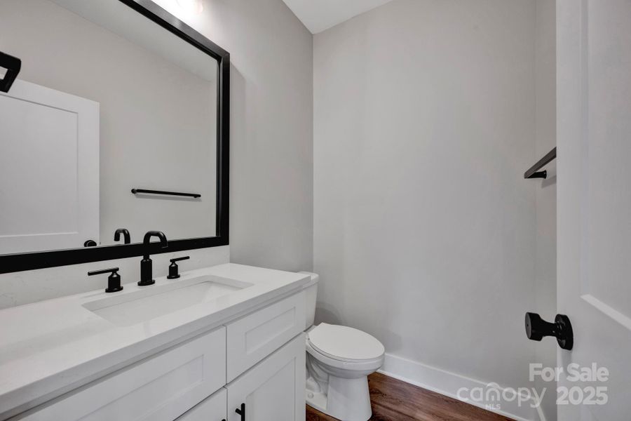 Image 32 of a home in .