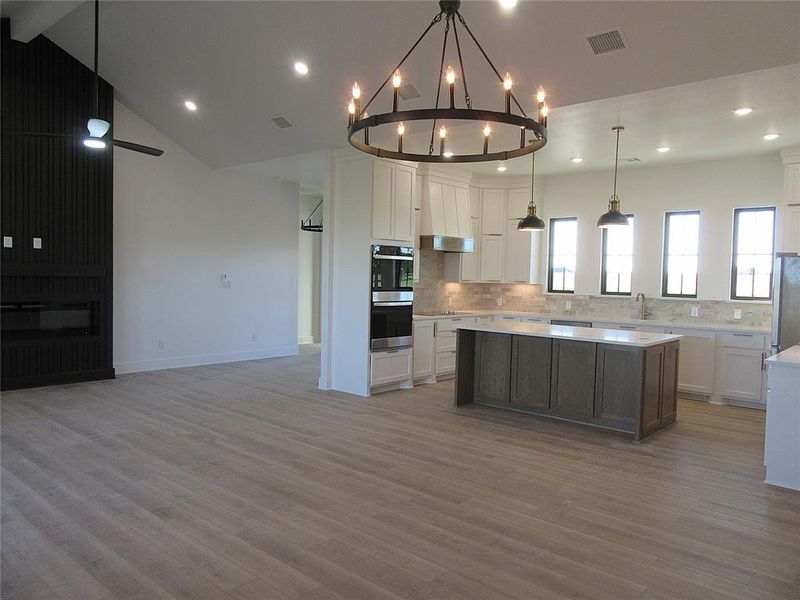 Furnished interior view inside a new home in , Crawford (Image 15).