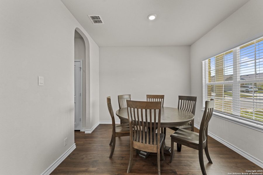 Image 32 of a home in . Image 32 of a home in .