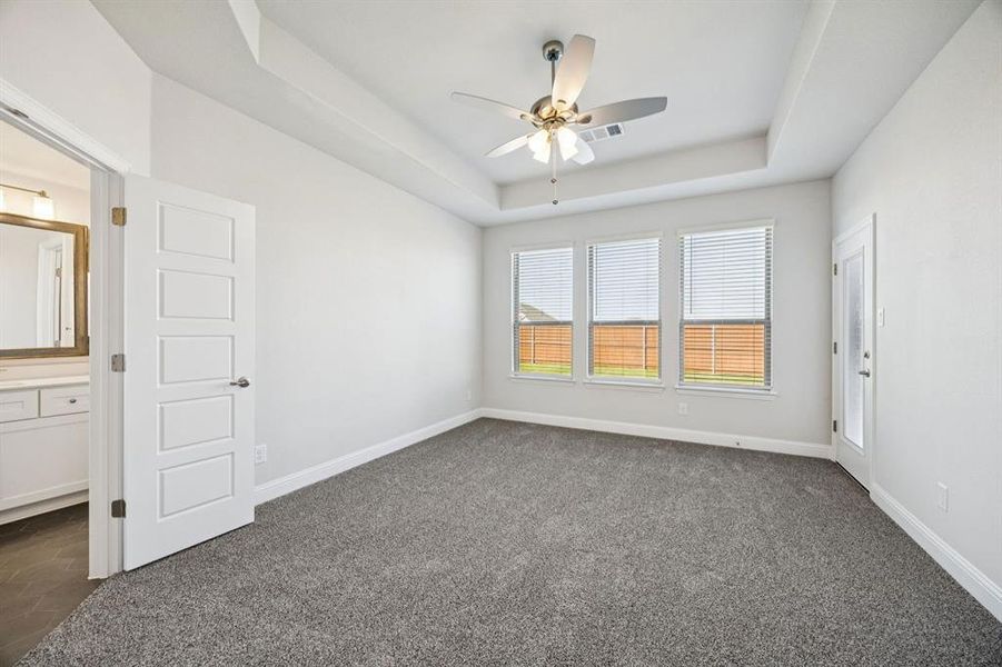 6-3713Blooming_013 6-3713Blooming_013