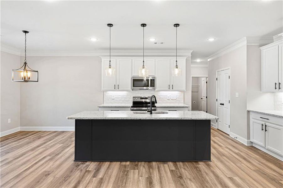 Furnished interior view inside a new home in , Jefferson (Image 8).