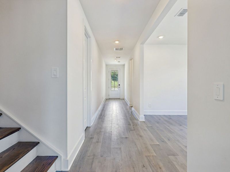 Spacious, unfurnished interior of a new home in Station Hill - Estate Series, Franklin (Image 13). Spacious, unfurnished interior of a new home in Station Hill - Estate Series, Franklin (Image 13).