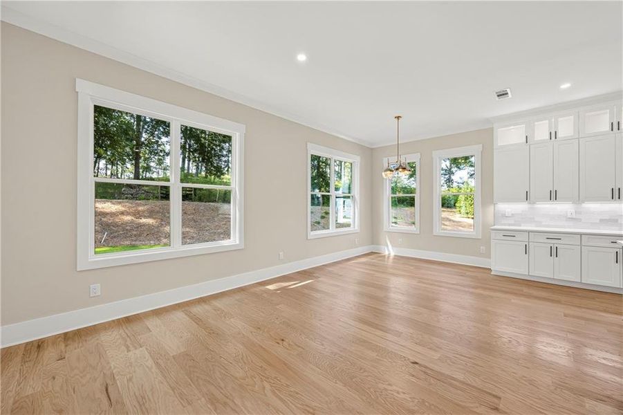 Spacious, unfurnished interior of a new home in , Marietta (Image 60).