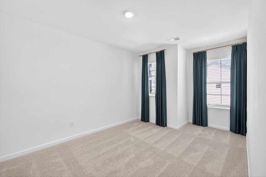 Spacious, unfurnished interior of a new home in , Winder (Image 24).