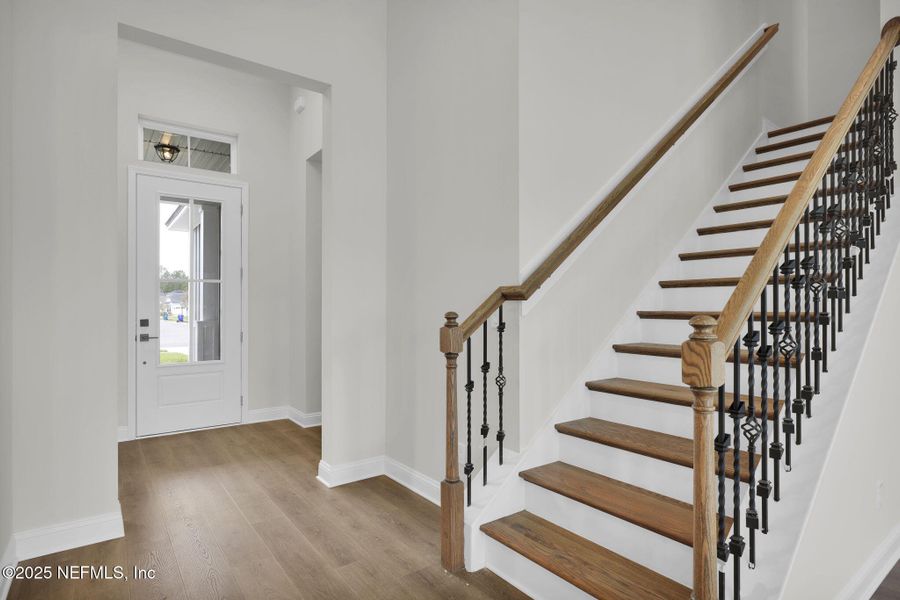 Spacious, unfurnished interior of a new home in Reflections at Nocatee, Ponte Vedra (Image 28).