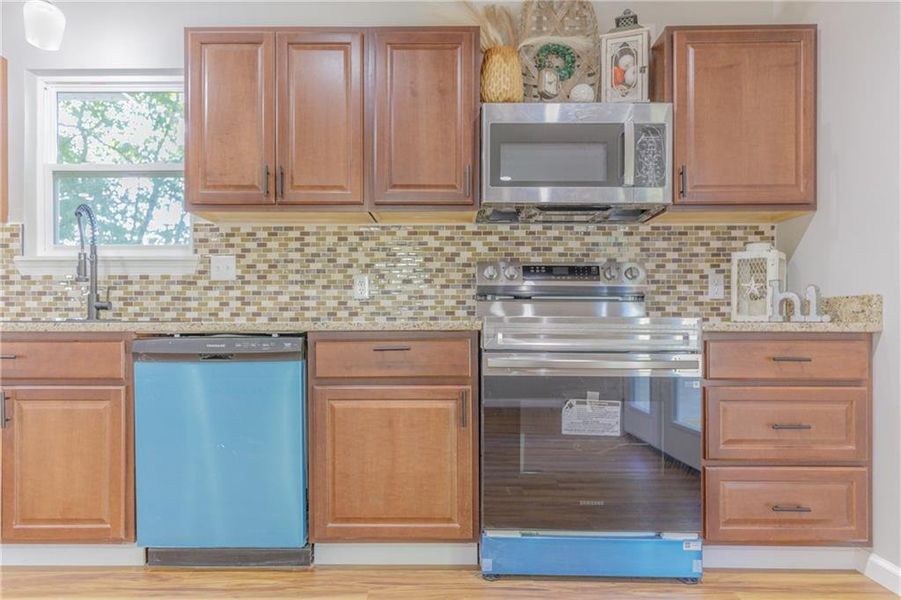 Close-up of interior finishes inside a home in , Menlo (Image 10).