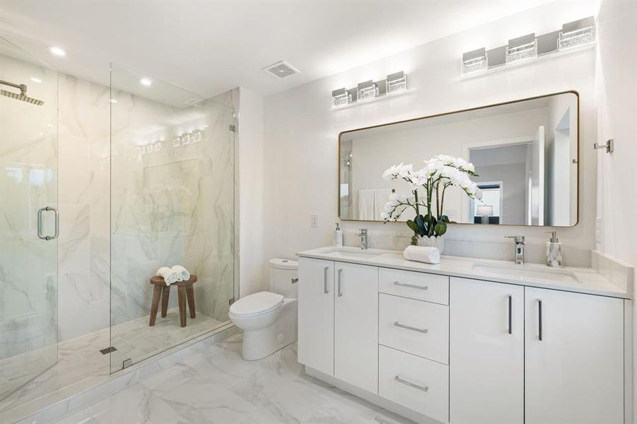 Furnished interior view inside a new home in , Dallas (Image 16).