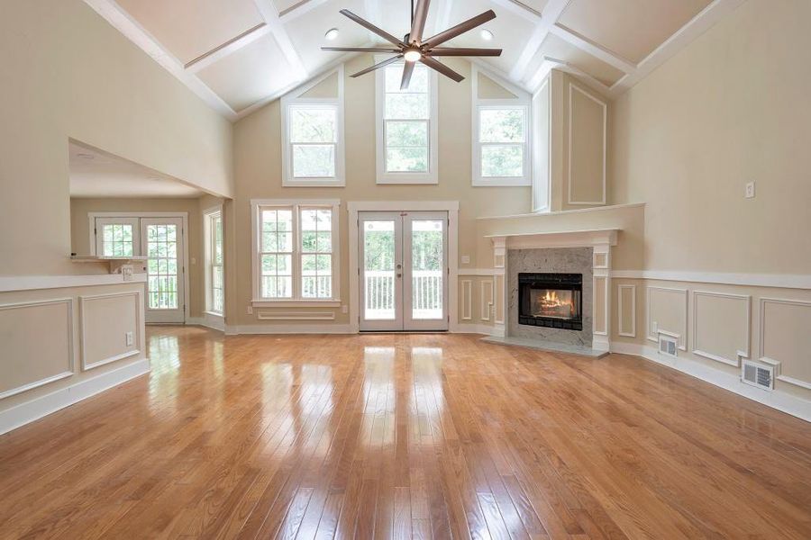 Spacious, unfurnished interior of a new home in , Lula (Image 35).