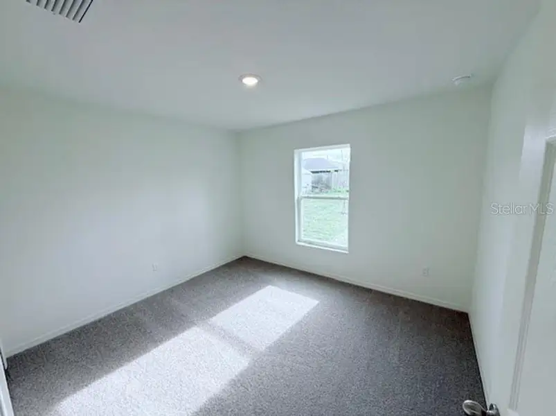 Spacious, unfurnished interior of a new home in Palm Coast, Palm Coast (Image 7).