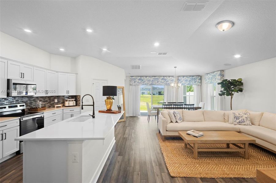 Furnished interior view inside a new home in , Davenport (Image 27).