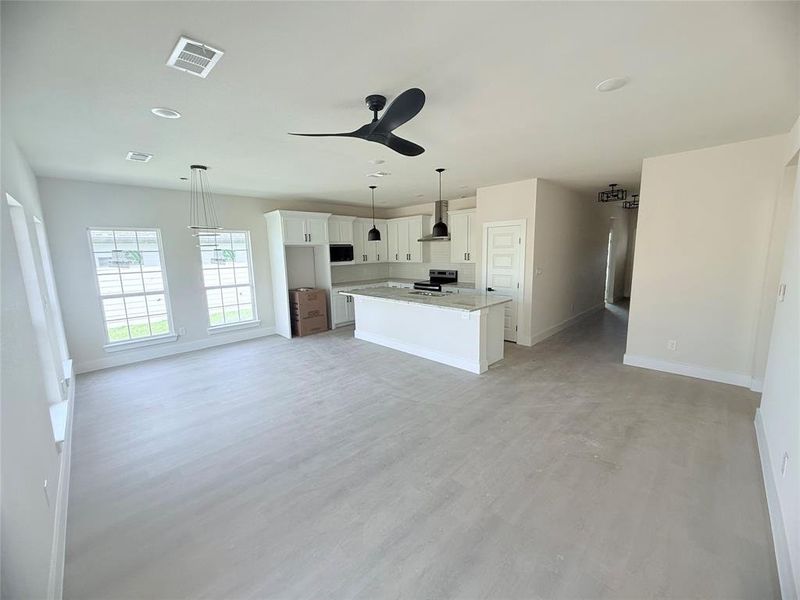 Spacious, unfurnished interior of a new home in , Sulphur Springs (Image 7). Spacious, unfurnished interior of a new home in , Sulphur Springs (Image 7).