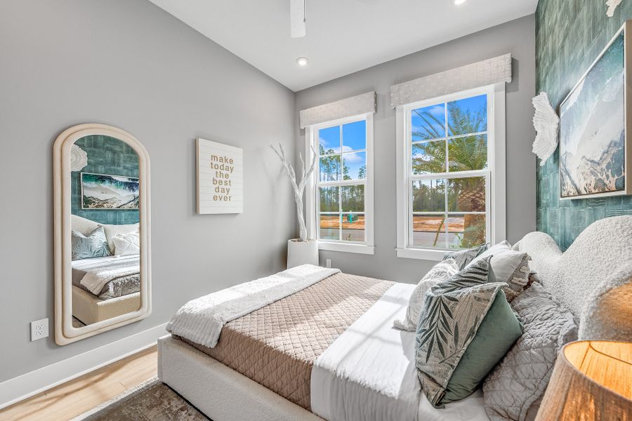 Representative furnished interior of a home built from the Anfield by Fischer Homes in The Villas at Longleaf Park, a Watersound Origins® community, Inlet Beach (Image 25).