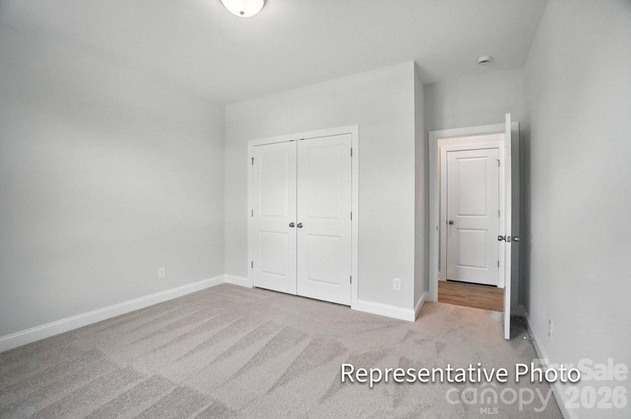 Spacious, unfurnished interior of a new home in Waterford Commons, Rock Hill (Image 11).